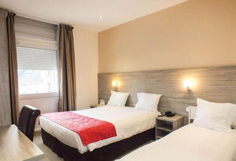 Отель Cecil Metz Gare