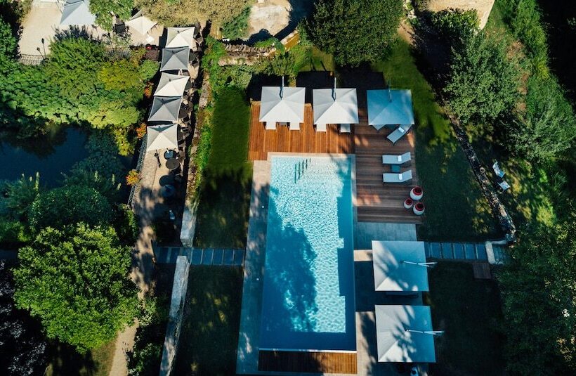 Отель Chateau D Ige