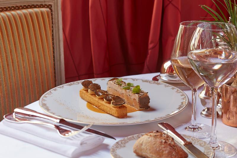 فندق Chateau D'audrieu