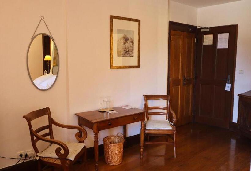 בית מלון כפרי Chateau De La Caze