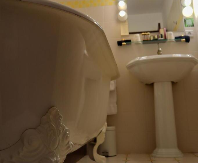 בית מלון כפרי Chateau De La Caze