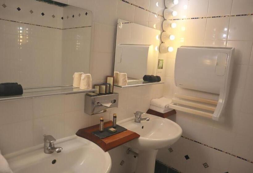 בית מלון כפרי Chateau De La Caze