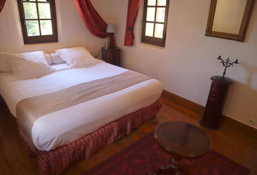 בית מלון כפרי Chateau De La Caze