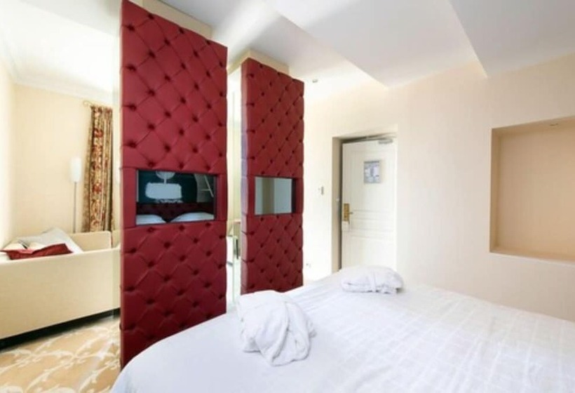 בית מלון כפרי Chateau De La Tour