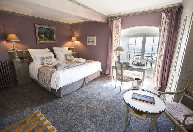 Отель Chateau De Mercues