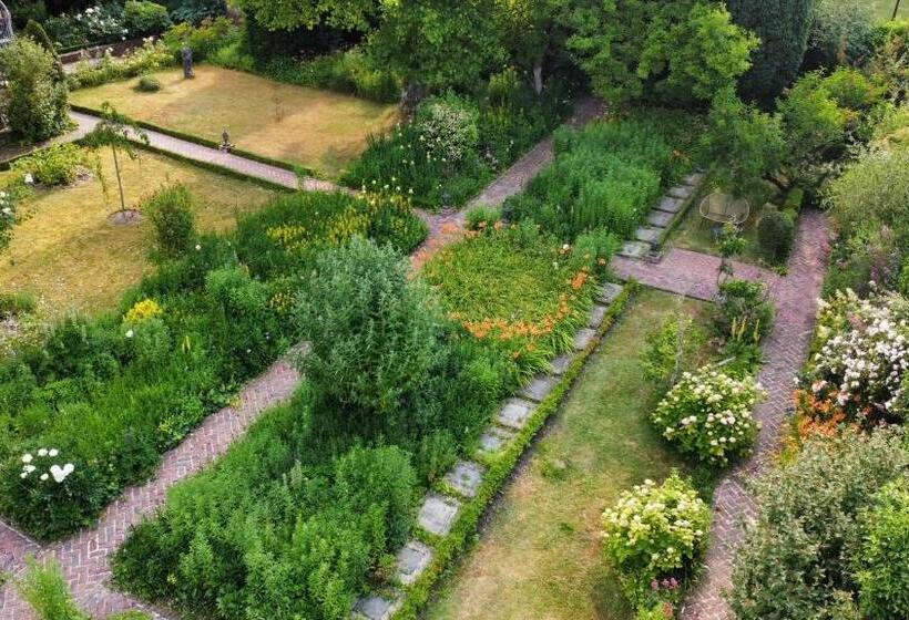 فندق Chateau De Montreuil