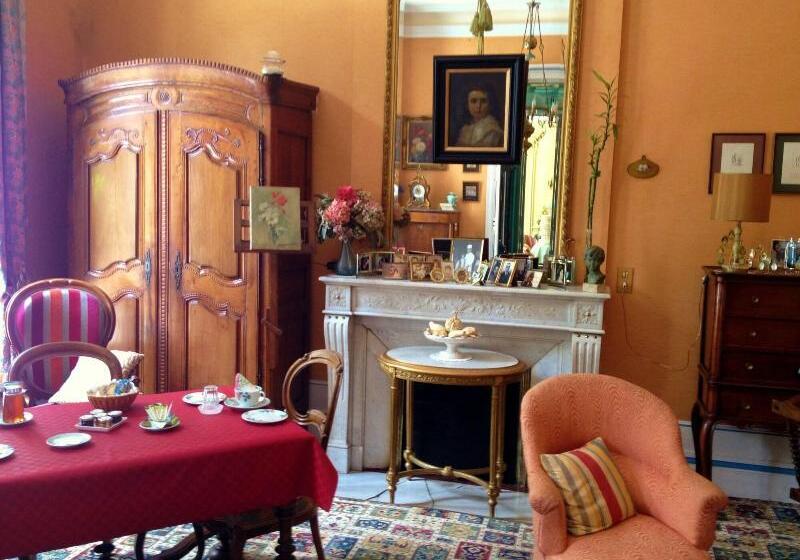 ホテル Chateau Des Jacobins