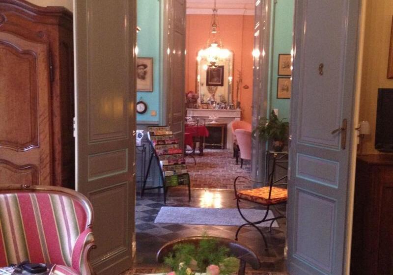 酒店 Chateau Des Jacobins