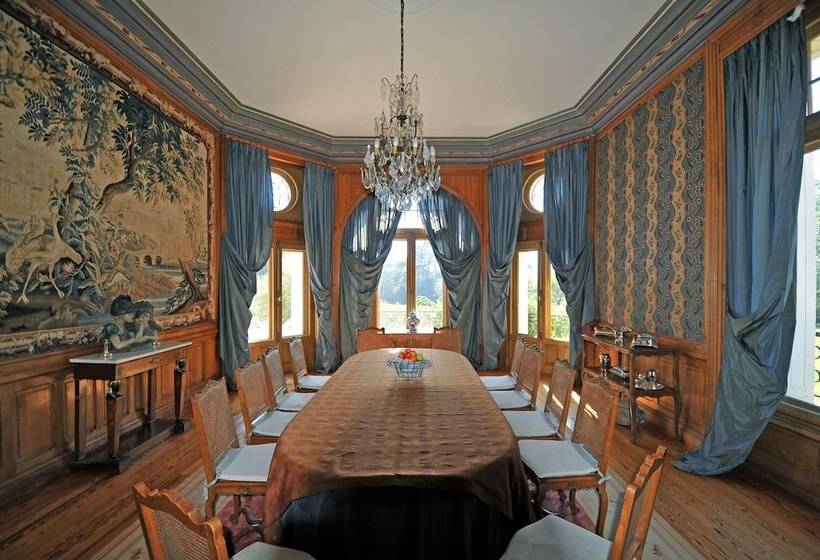 בית מלון כפרי Château Du Clair De Lune   Boutique Luxury