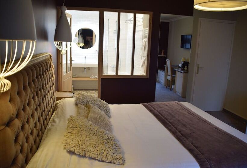 호텔 Chateau Du Clos De La Ribaudiere   Teritoria