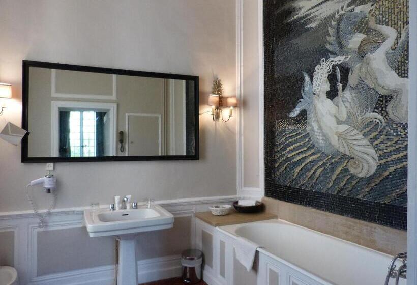 فندق Château D Arpaillargues   Teritoria