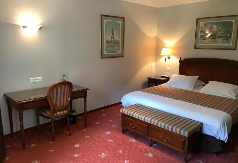 בית מלון כפרי Château De Sancy