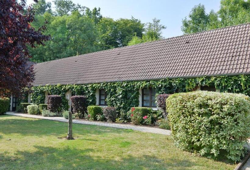 בית מלון כפרי Château De Sancy