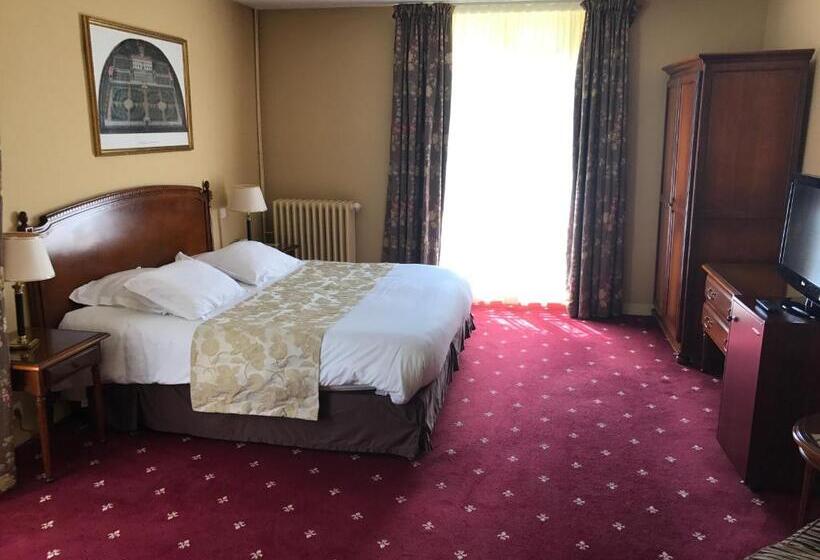 בית מלון כפרי Château De Sancy