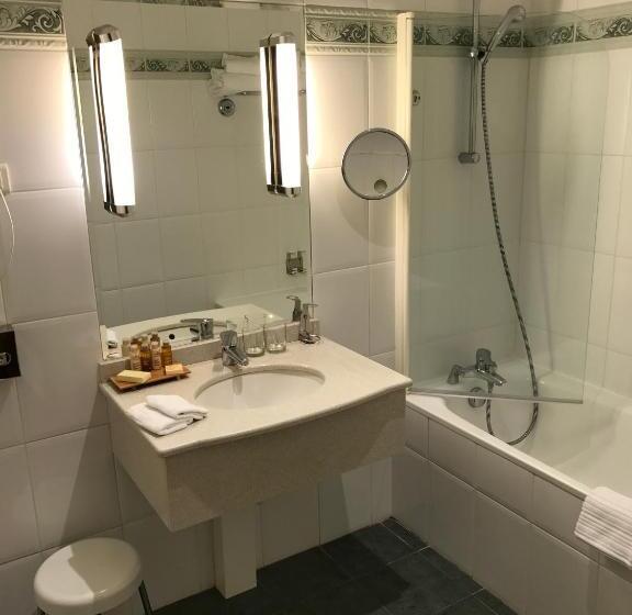 בית מלון כפרי Château De Sancy