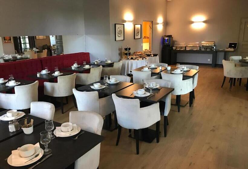 בית מלון כפרי Château De Sancy