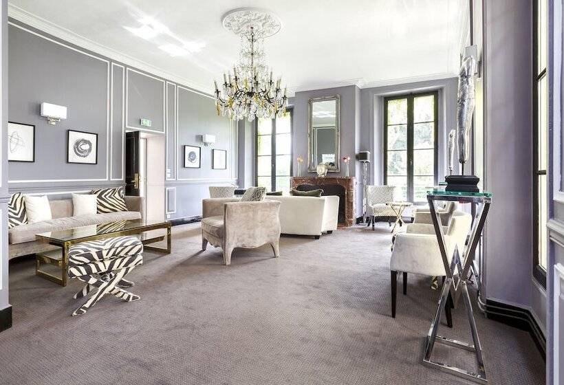 בית מלון כפרי Château De Sancy