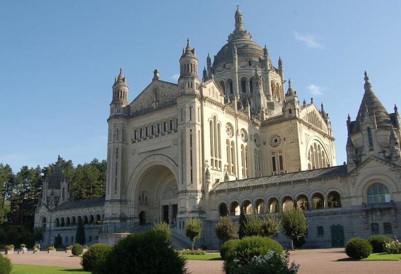 ホテル The Originals City, Hôtel Cathédrale, Lisieux