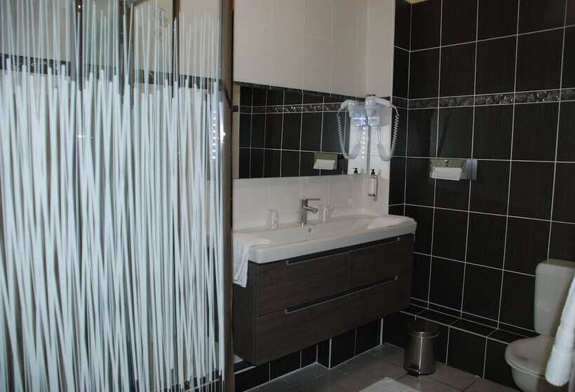 ホテル The Originals City, Hôtel Cathédrale, Lisieux