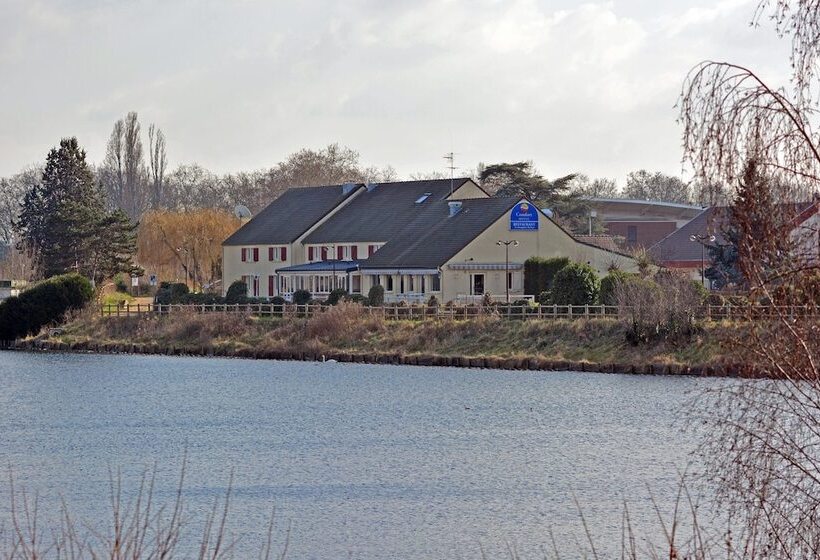 ホテル Logis Hôtel Des Lacs Paris Sud