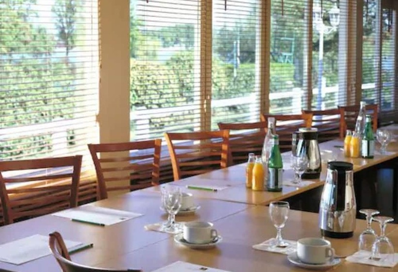 בית מלון כפרי Logis Hôtel Des Lacs Paris Sud