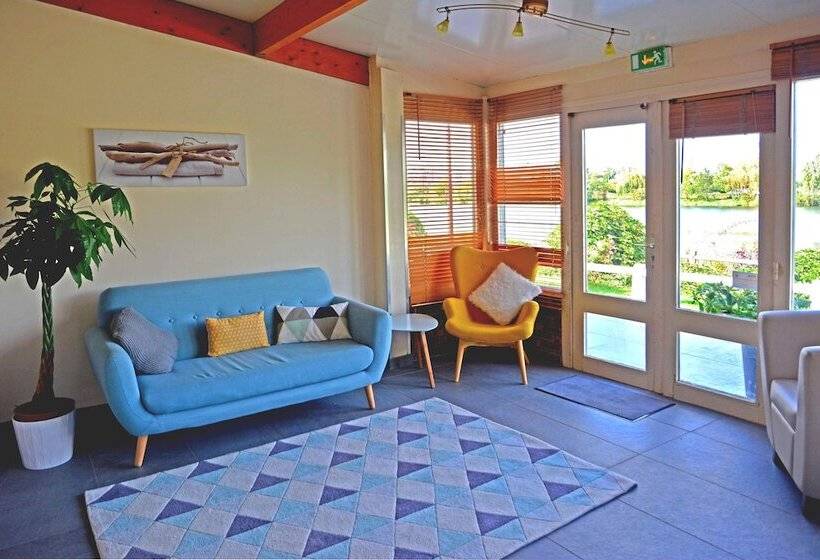 ホテル Logis Hôtel Des Lacs Paris Sud