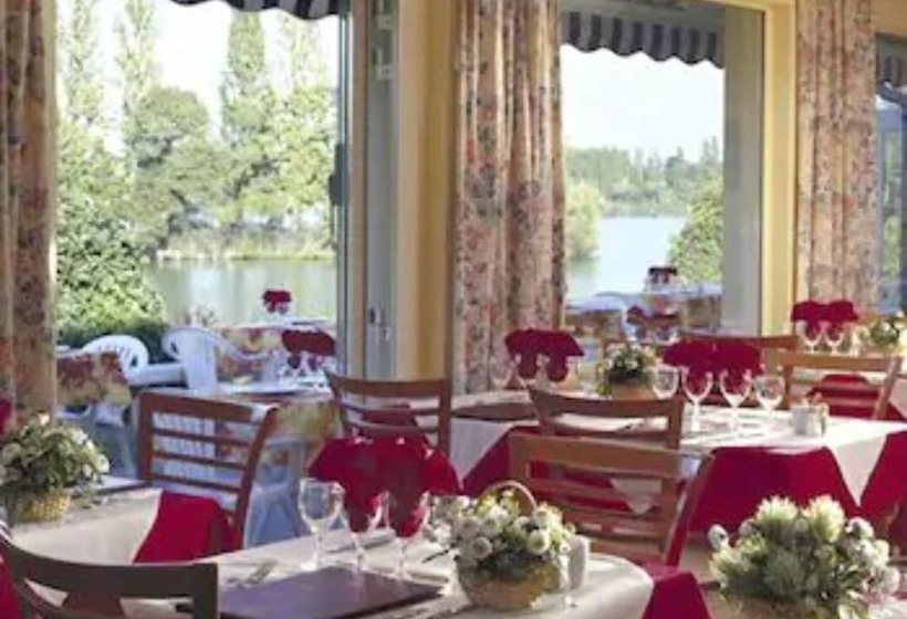 בית מלון כפרי Logis Hôtel Des Lacs Paris Sud