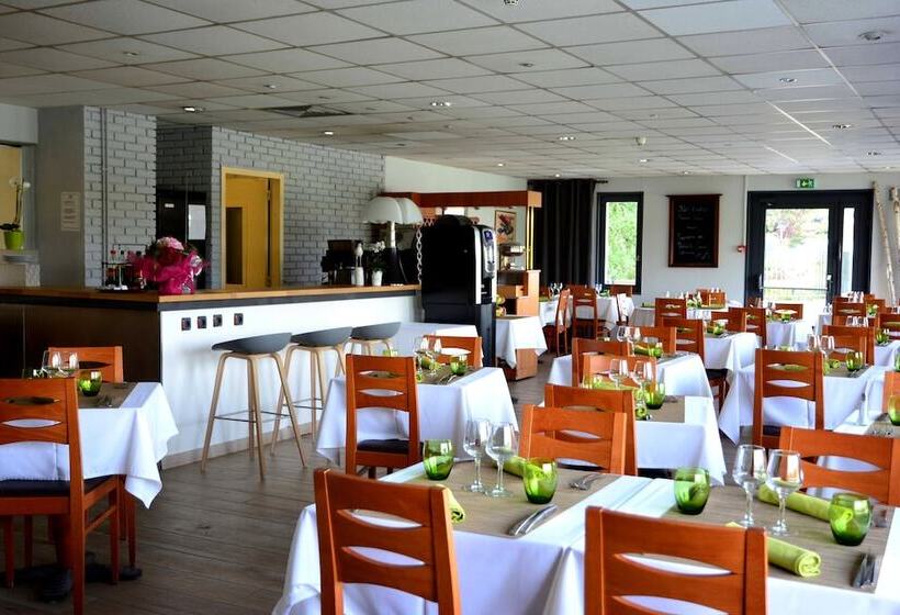 ホテル Logis Hôtel Des Lacs Paris Sud