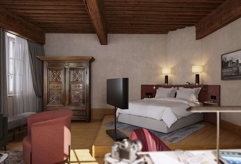 هتل Cour Des Loges Lyon, A Radisson Collection
