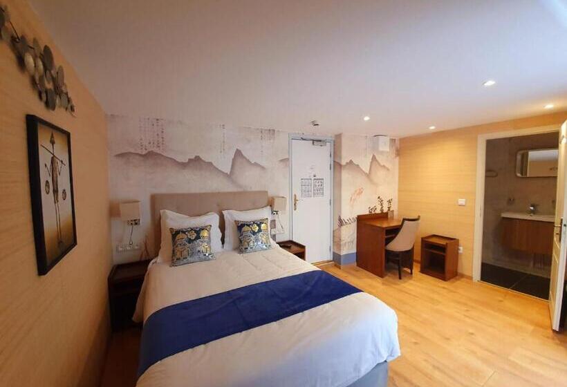 فندق Croix Blanche De Sologne