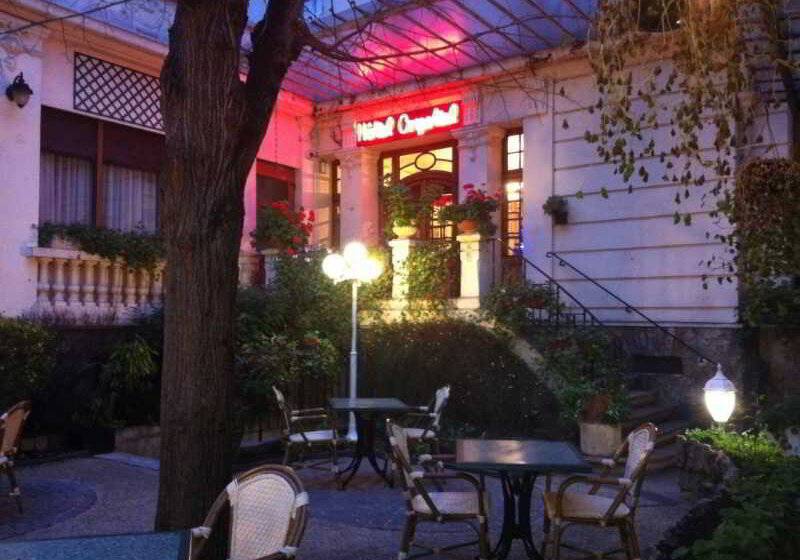 هتل Crystal Reims Centre