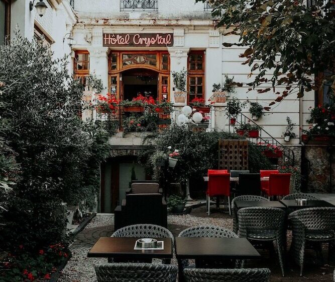 هتل Crystal Reims Centre