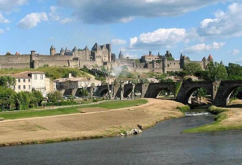 בית מלון כפרי De France