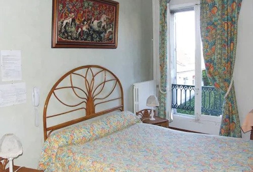 Отель Hôtel De France
