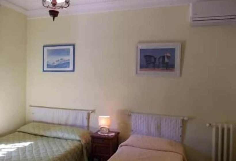 ホテル De La Buffa