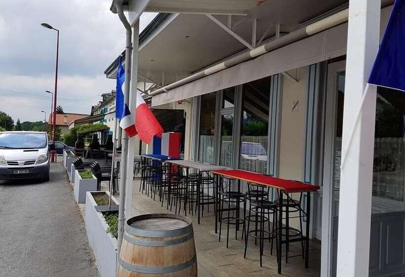 בית מלון כפרי De La Gare