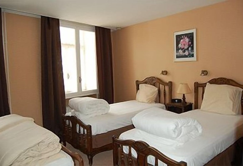 ホテル De La Poste