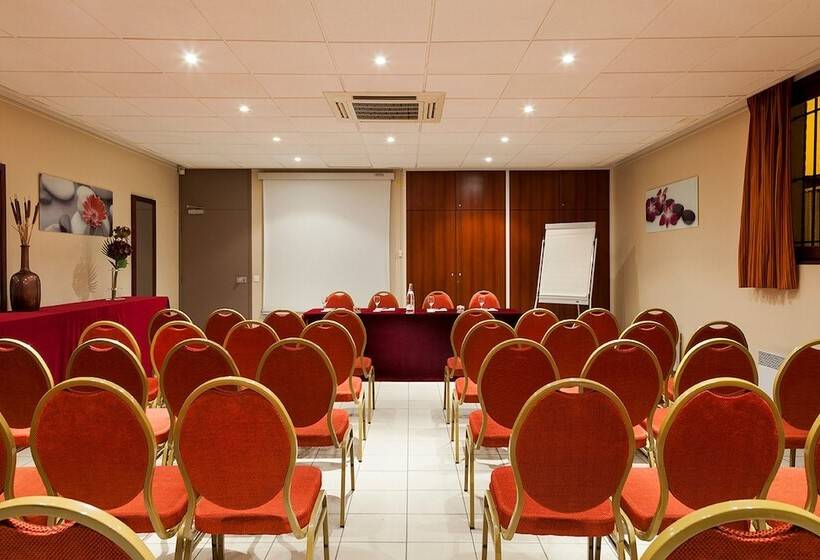 فندق Des Arcades De Cachan  Grand Paris Sud