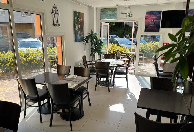 호텔 Des Arcades De Cachan  Grand Paris Sud