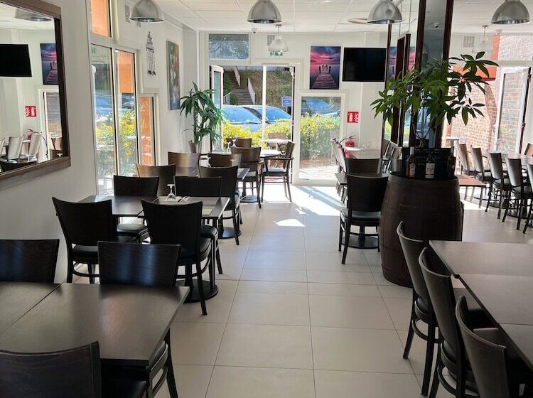 호텔 Des Arcades De Cachan  Grand Paris Sud