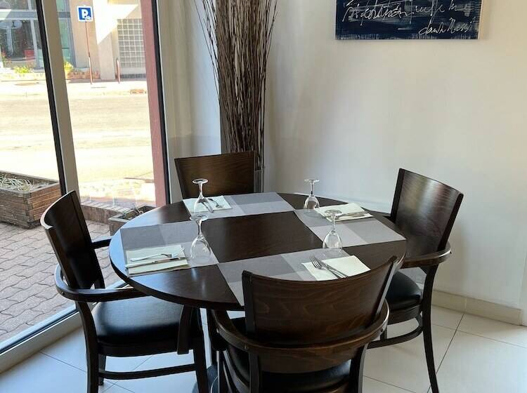 호텔 Des Arcades De Cachan  Grand Paris Sud