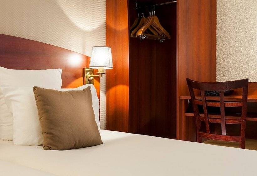 فندق Des Arcades De Cachan  Grand Paris Sud