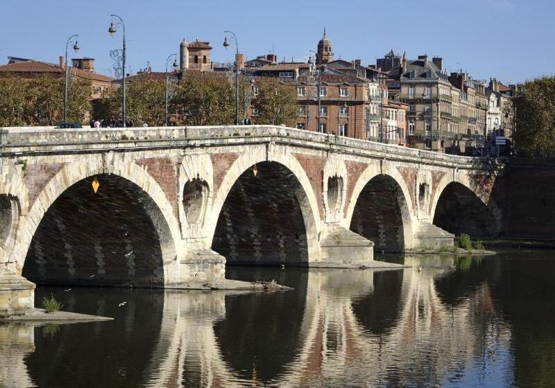 هتل Hôtel Des Beaux Arts Toulouse