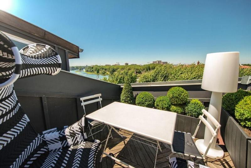 هتل Hôtel Des Beaux Arts Toulouse