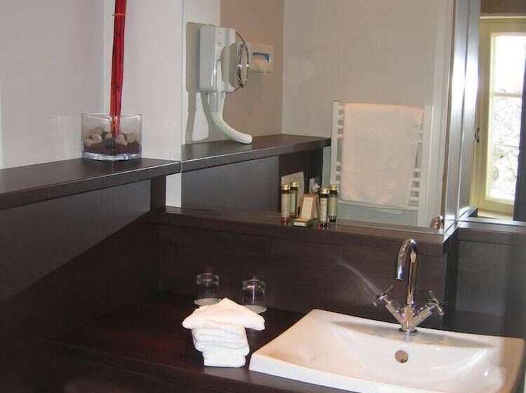 هتل Hôtel Des Beaux Arts Toulouse