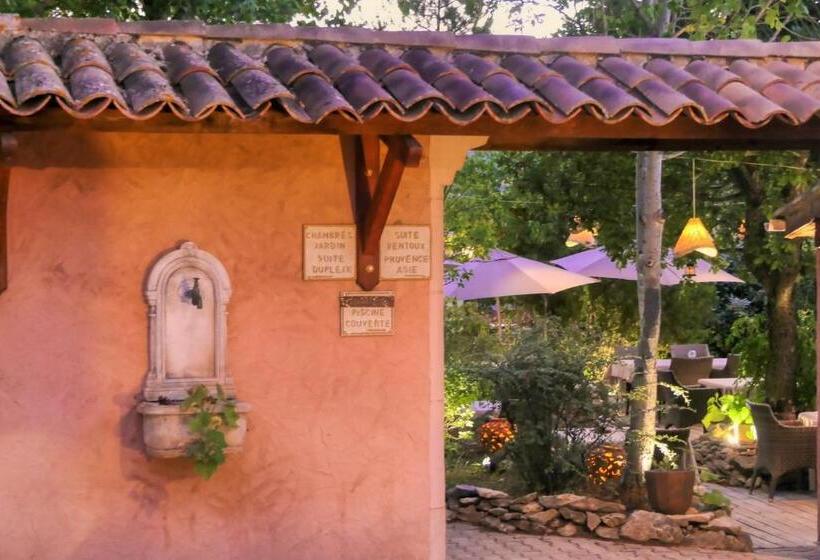 فندق Domaine Du Val De Sault