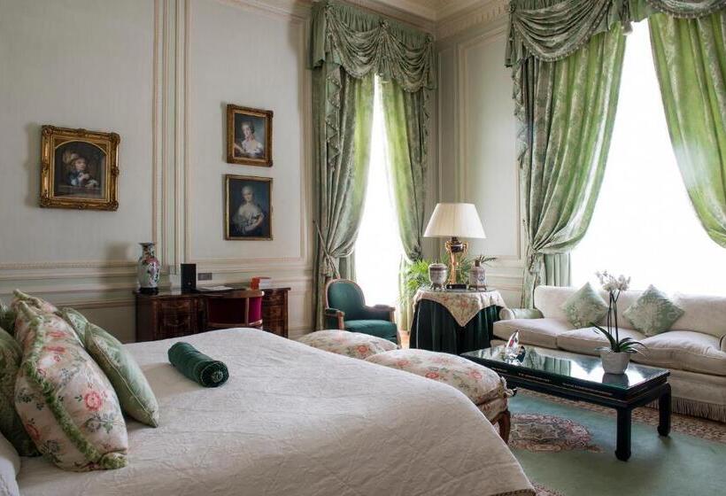 هتل Domaine Les Crayeres