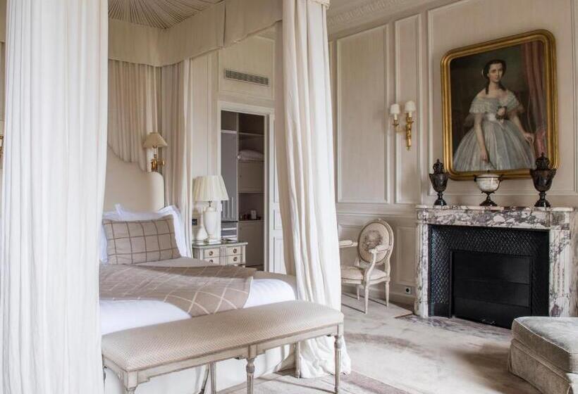 هتل Domaine Les Crayeres