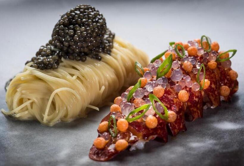 هتل Domaine Les Crayeres