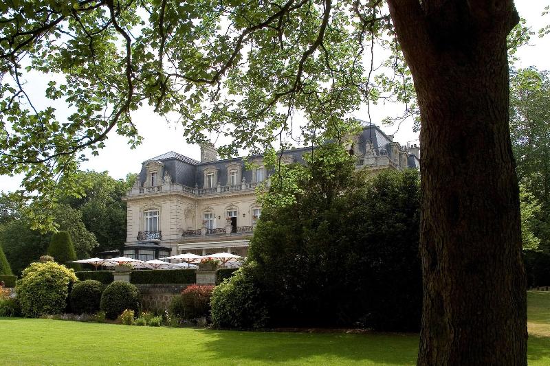 هتل Domaine Les Crayeres